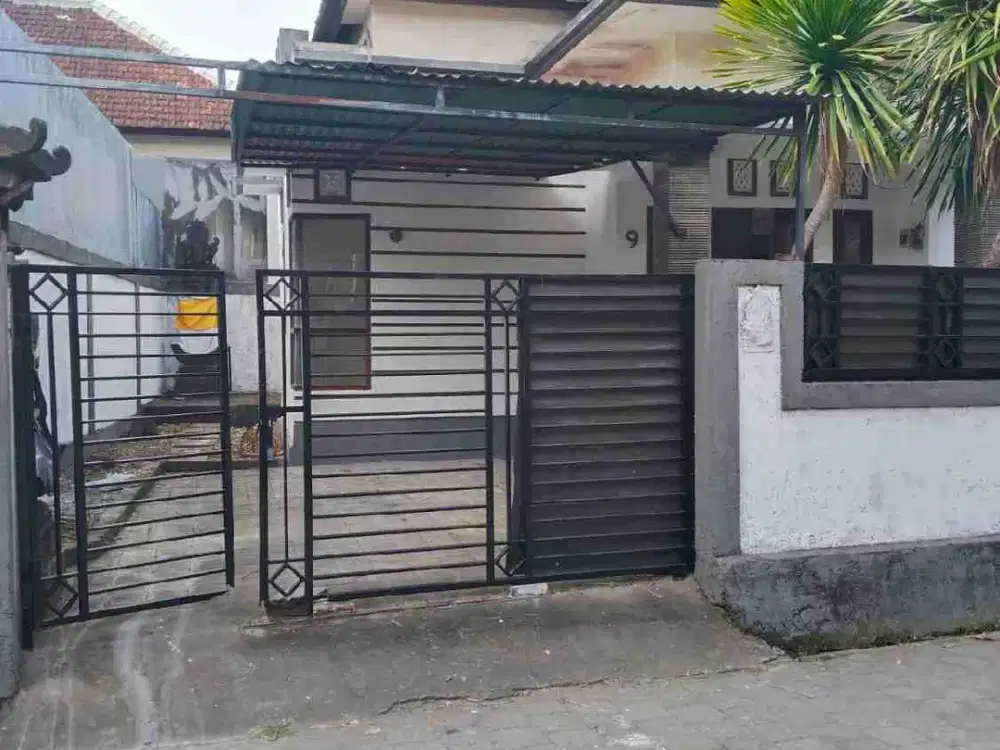 Jual Rumah 1lt Minimalis Lokasi Jl Kebo Iwa Utara Dekat Pasar Batu Kandik Denpasar area Hunian Strategis