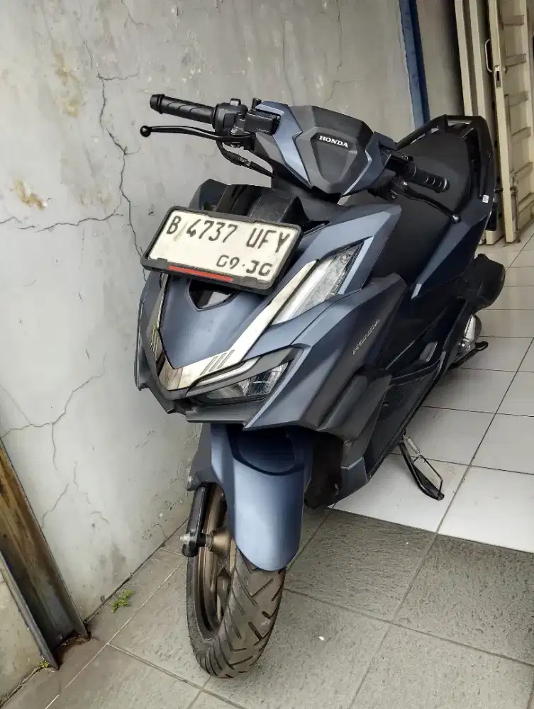 ISTIMEWA VARIO 160 ABS 2025 KM 6k Cash Kredit TT Cc splitpayment