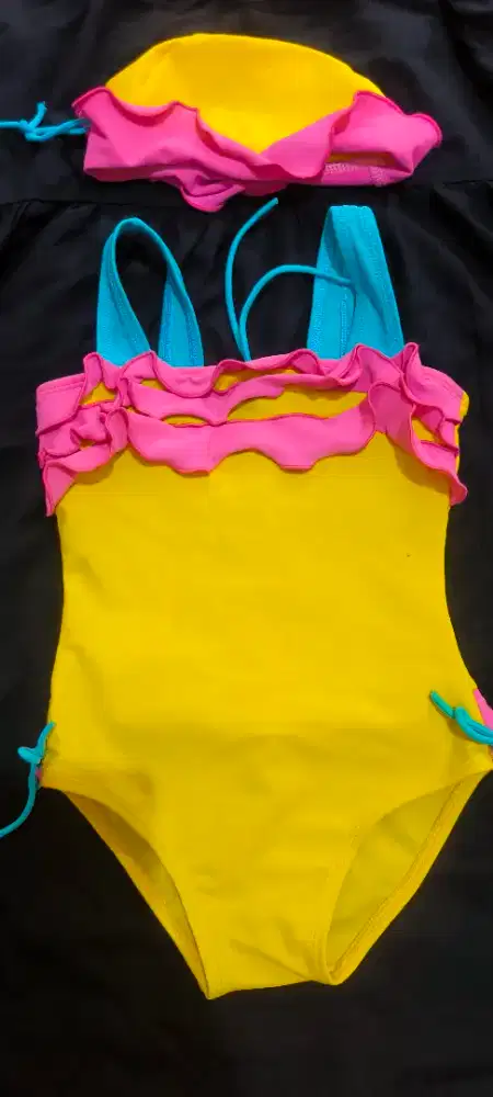 Baju renang anak usia 2-5 tahun