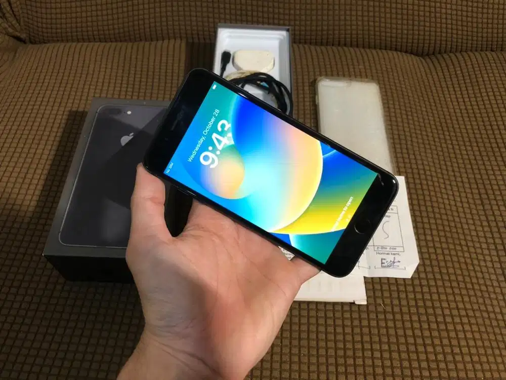 iPhone 8 Plus 64 Space Grey