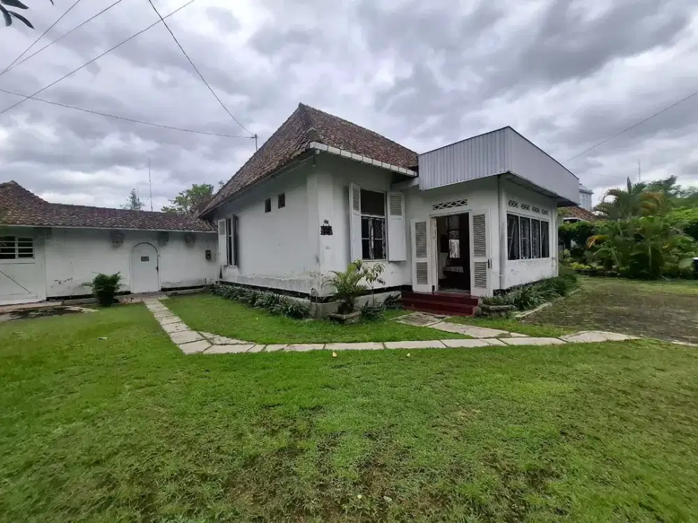 Rumah Asli Kolonial Belanda di Area Premium Kotabaru Yogyakarta