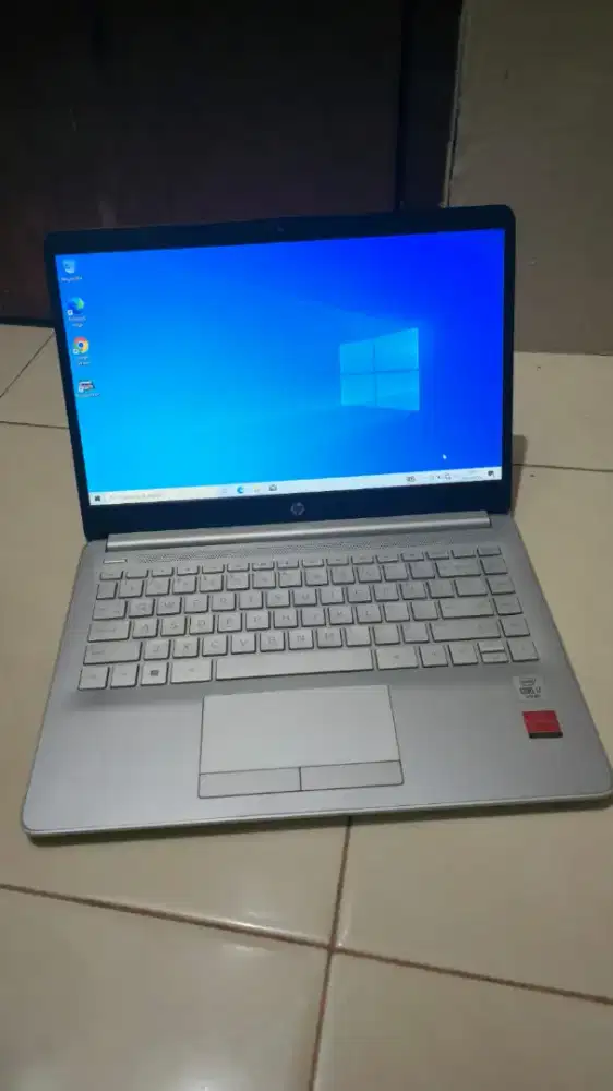 Laptop hp 14s i7