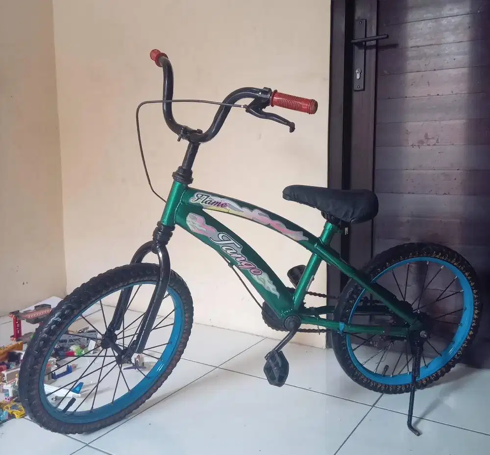 Sepeda ukuran 18
