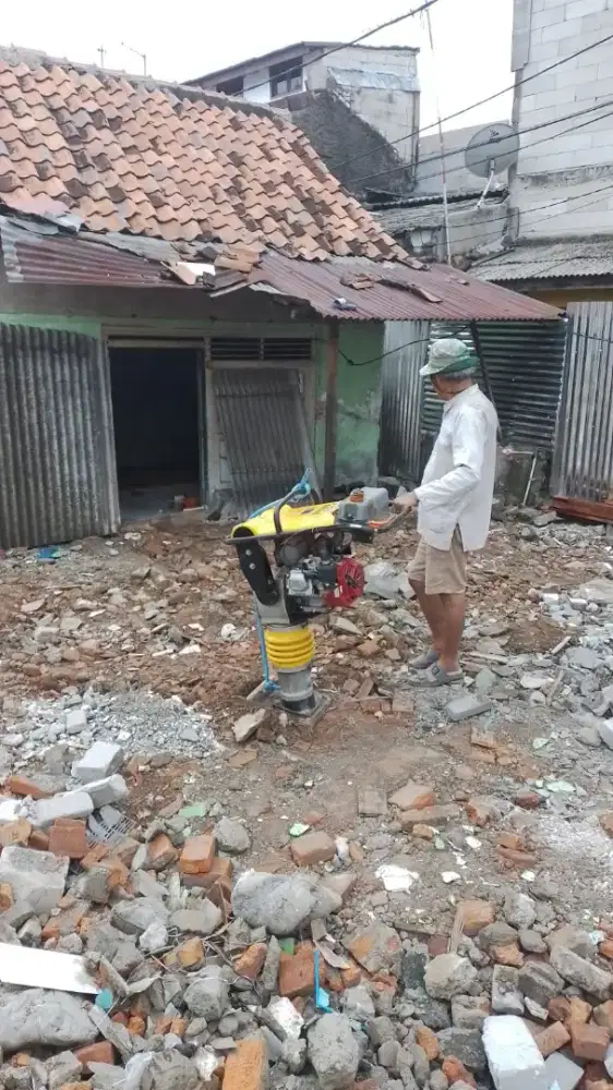 Mesin roller 2ton genset 5000watt molen baby roller