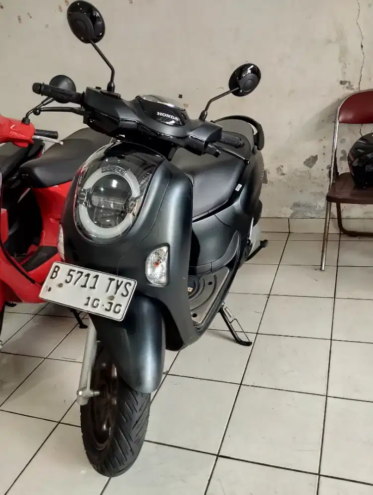 ISTIMEWA SCOOPY PRESTIGE 2025 KM 3K DP 1jt Cash Kredit TT