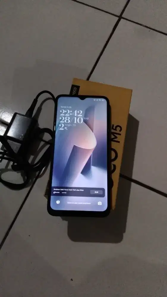 Poco M5 Ram 4/128 lengkap no minus