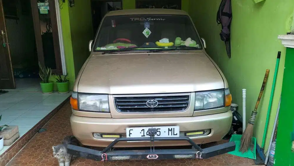Toyota Kijang 1999 Bensin