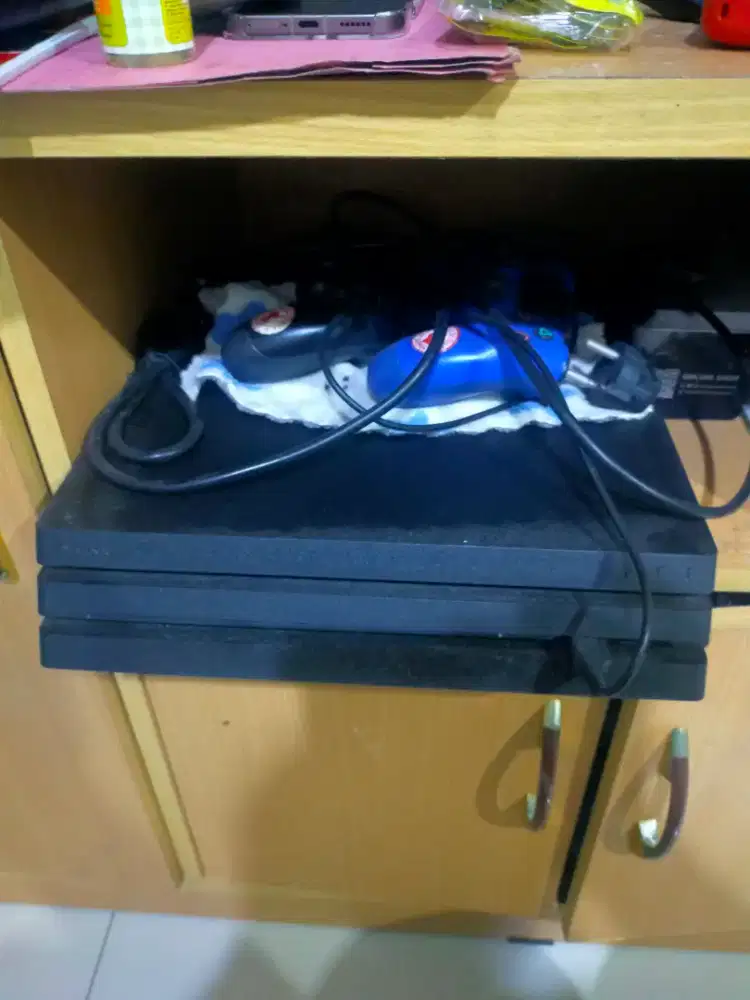 Dijual PS4 Like New