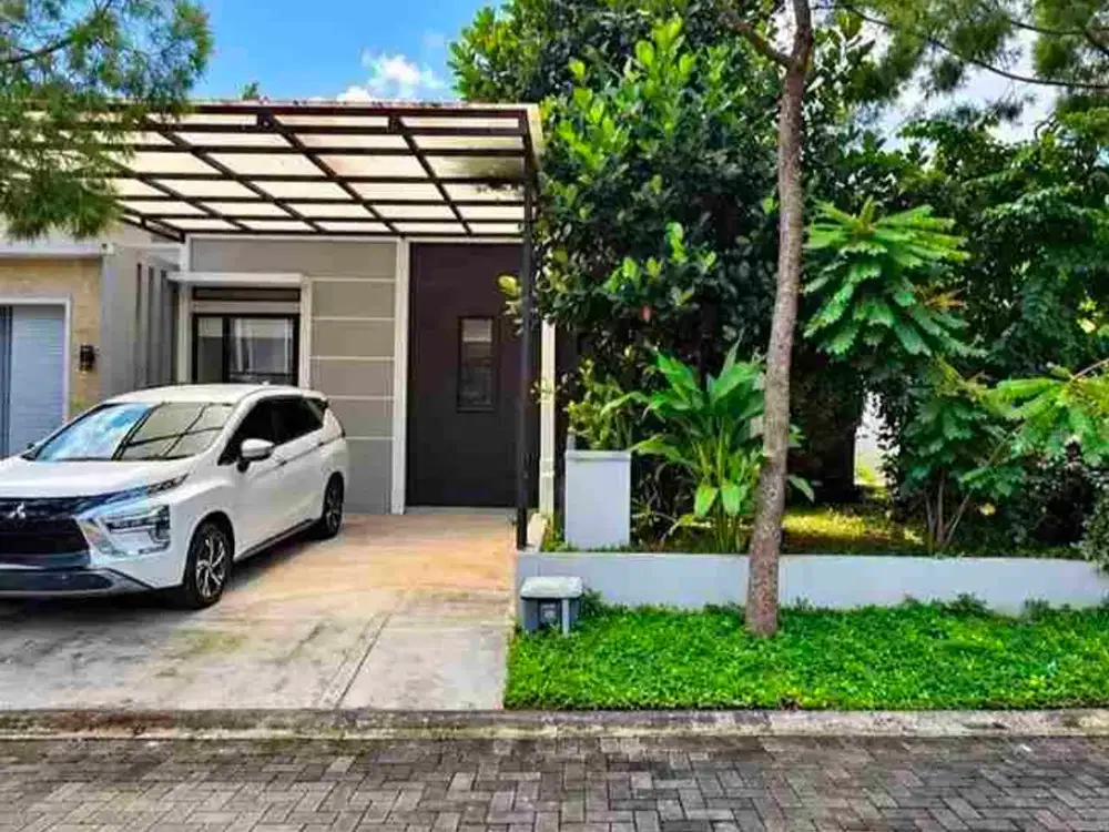 Rumah mewah di BSB city, kota Semarang