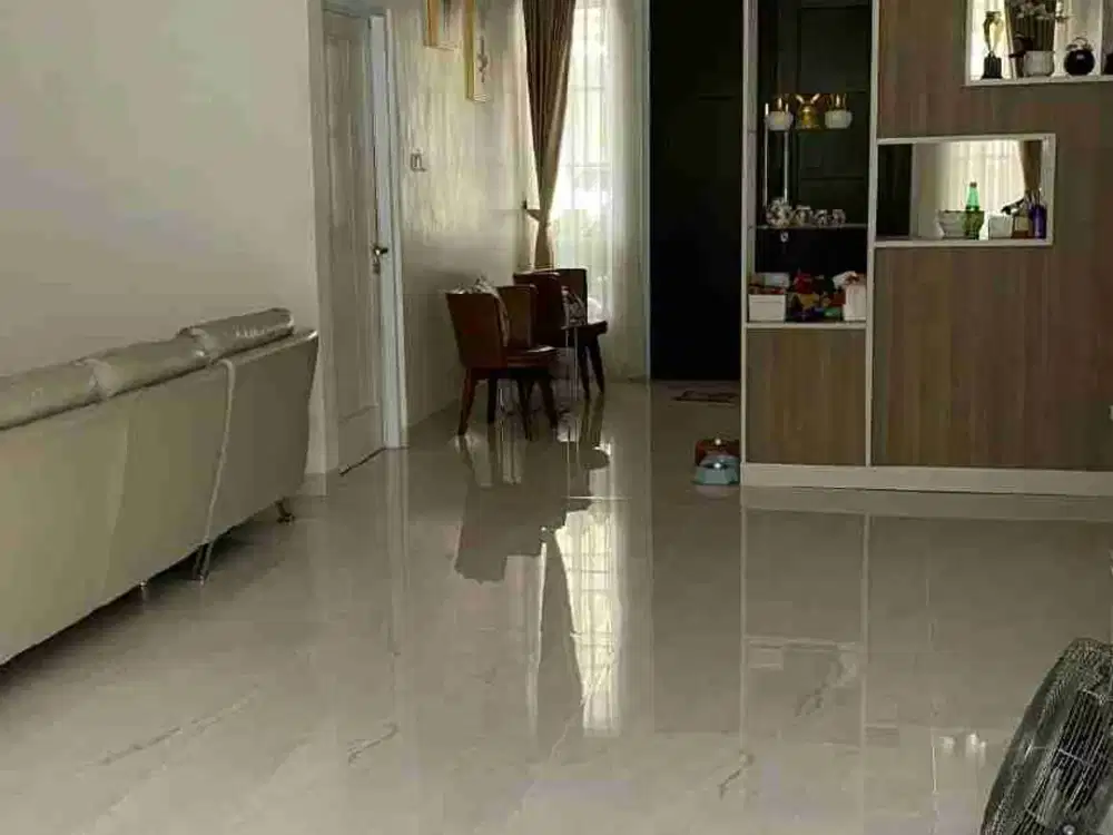 Dijual murah rumah rapih siap huni di Perumahan Alam Sutera-Serpong Utara(SHM)
