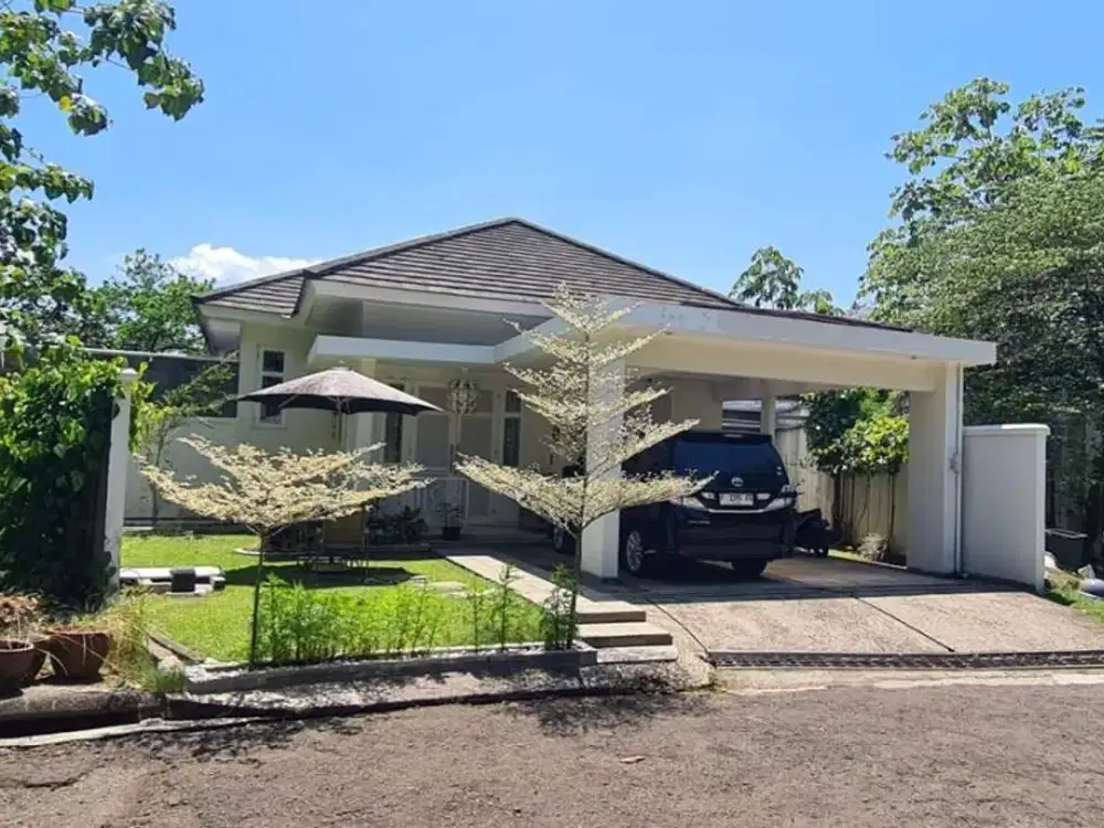 RUMAH MEWAH NUANSA RESORT DENGAN  KOLAM RENANG PRIBADI DI SENTUL