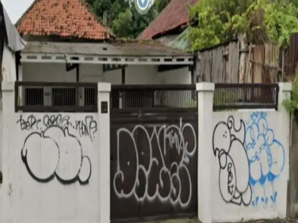 rumah disewakan pandegiling surabaya