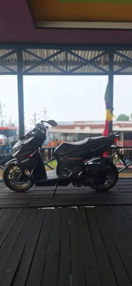 Vario 160 CBS warna grey