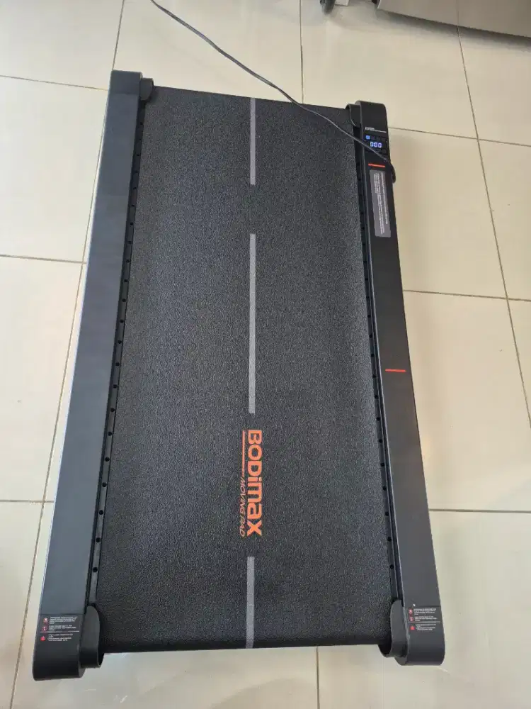 Bodimax Walking Pad / Treadmill Portable (Preloved Like New)