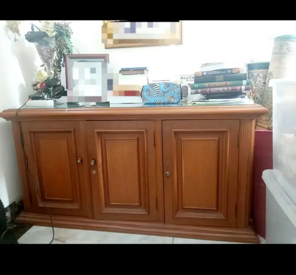 Dijual bufet kayu jati