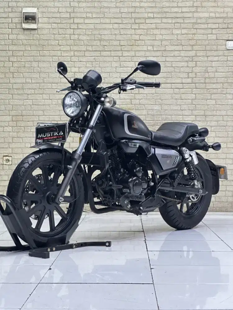Perfect Condition!!Beneli Motobi 200Evo 2020 Black Plat Jatim-Mustika