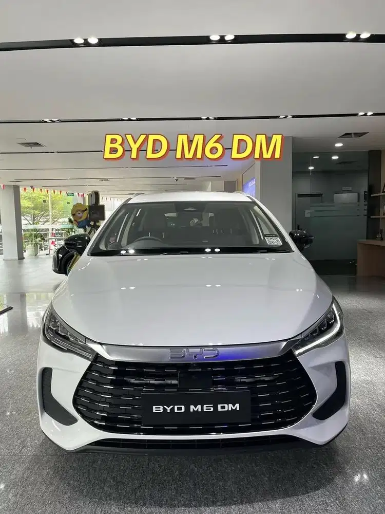 BYD M6 DM ready stock all type !