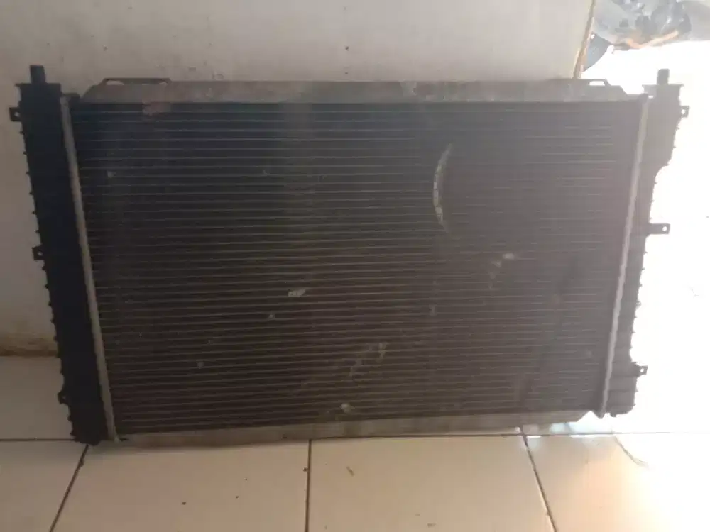 Radiator Ford fiesta