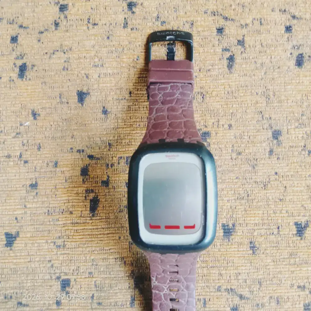 Jam tangan vintage swatch