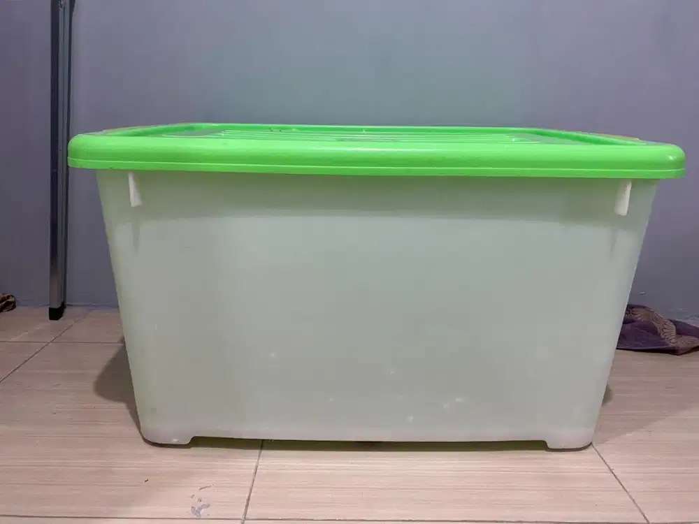 Box container 150 liter
