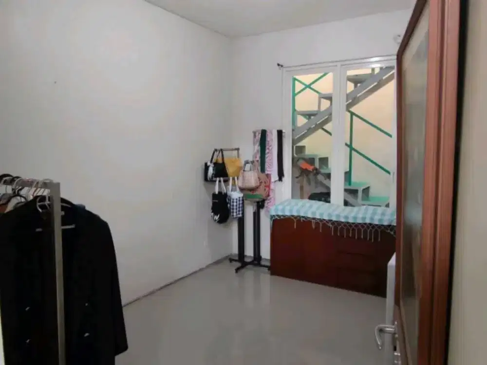 RIC.A252 MURAH Rumah Greenlake Citraland Surabaya Kawasan Nyaman, Siap Huni