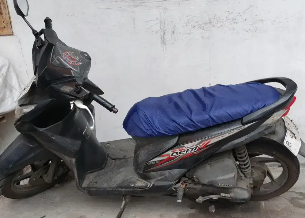 Dijual Motor Honda Beat Tahun 2015