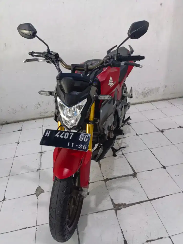 honda cb 150R merah thn 2021