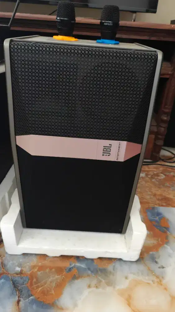Speaker karaoke jbl 10 inc