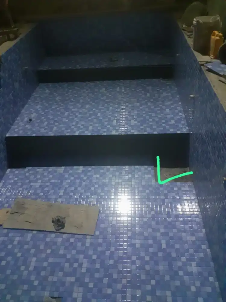 Pembuatan kolam renang