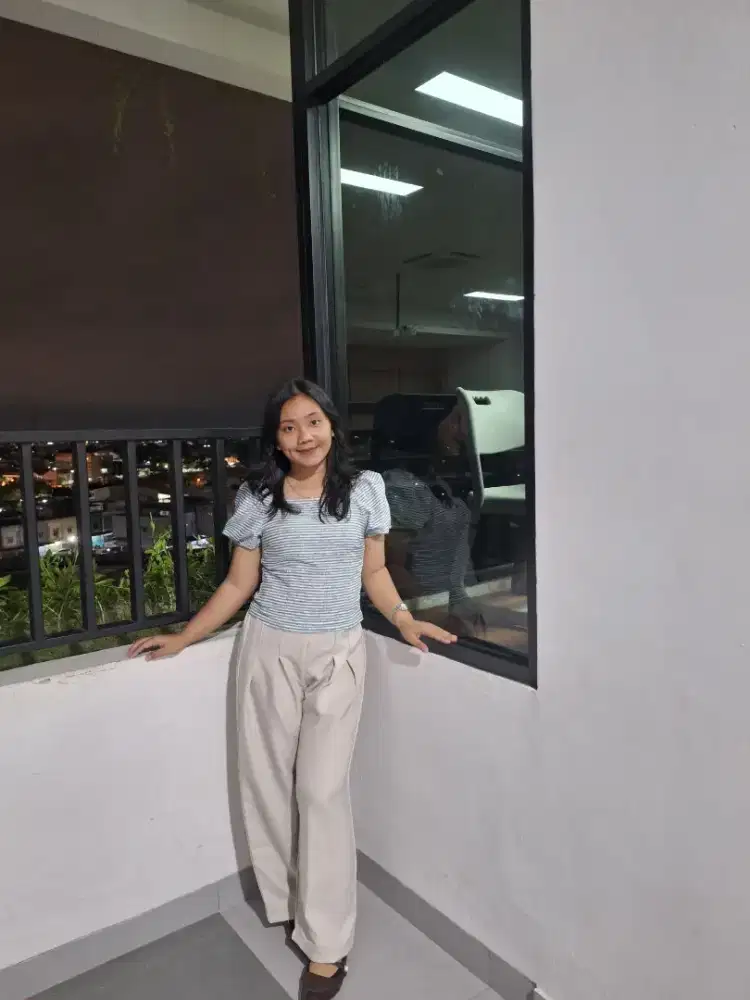Sedang Mencari Pekerjaan