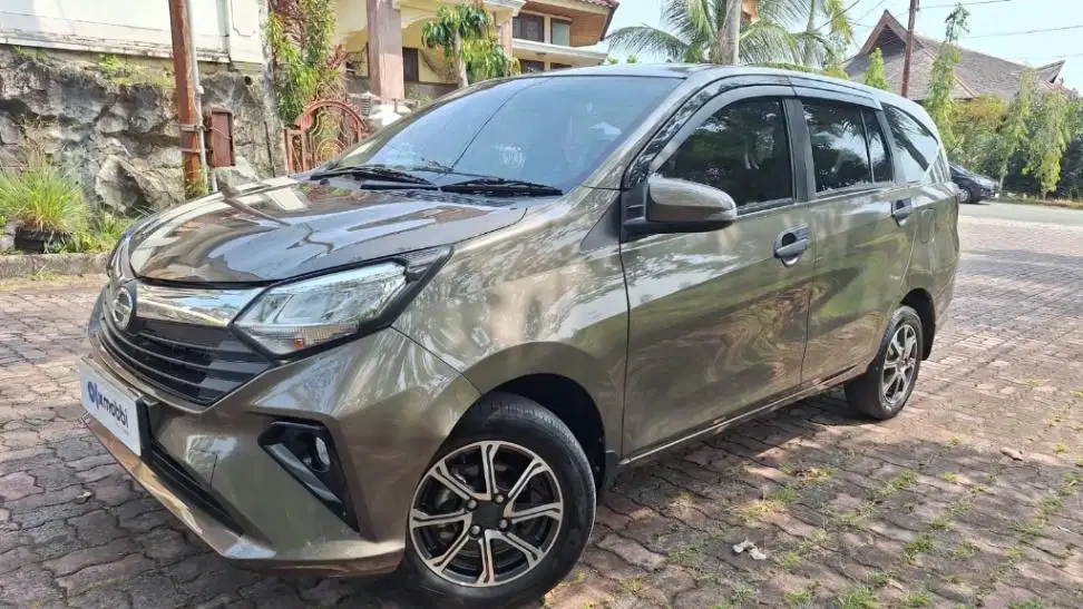Daihatsu Sigra 1.2 R Bensin-MT 2021 KTVE