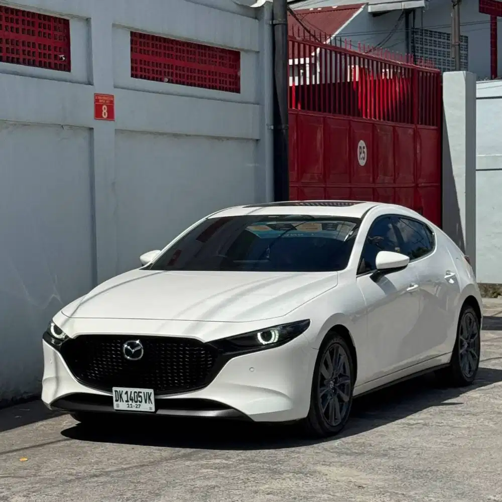 Mazda 3 Hatchback 2022 Skyactiv-G 2.0L