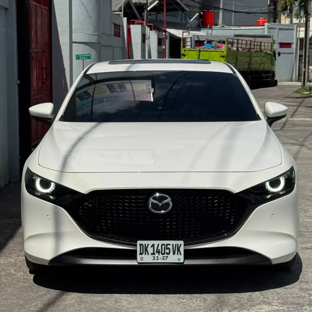 Mazda 3 Hatchback 2022 Skyactiv-G 2.0L