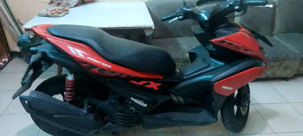 Di jual motor aerox 155 tahun 2019
