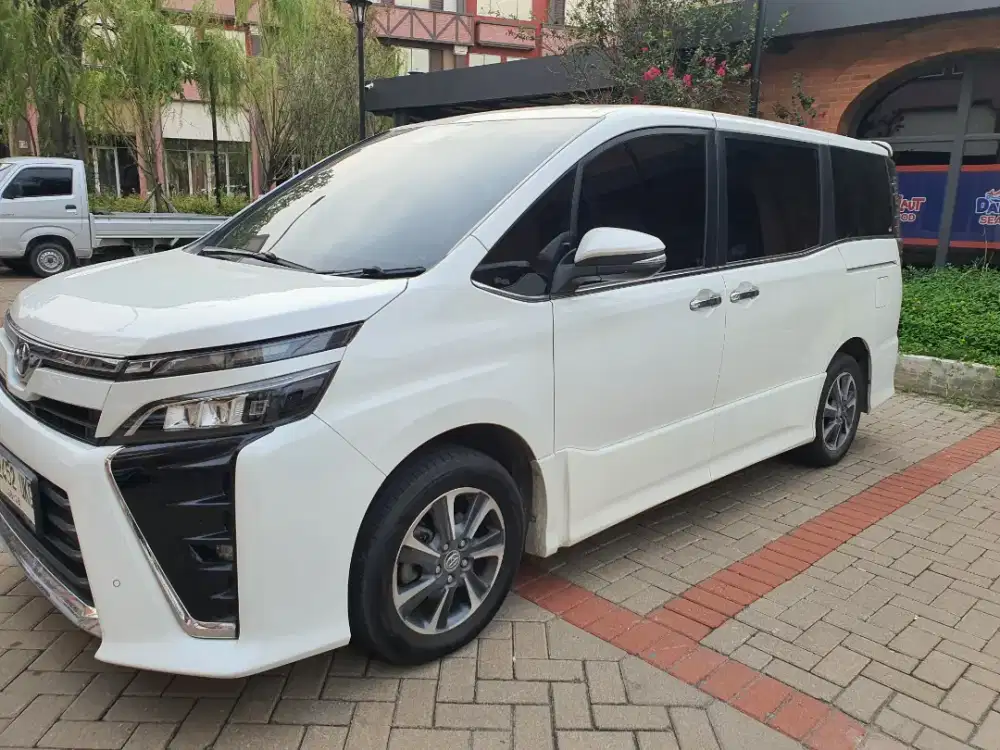 For Sale Toyota Voxy 2018