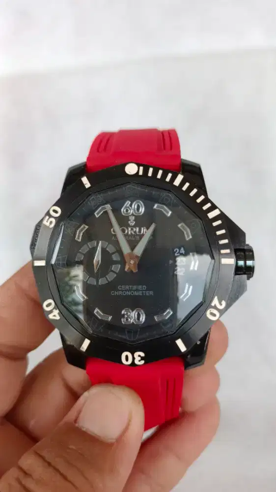 Jam CORUM Admirals Cup Auto Swiss