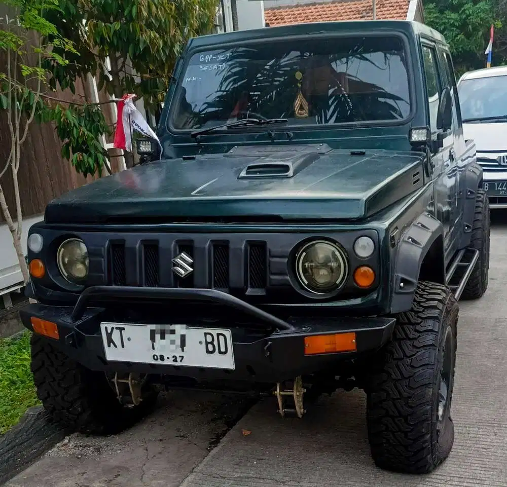 Suzuki Jimny 1988 Bensin