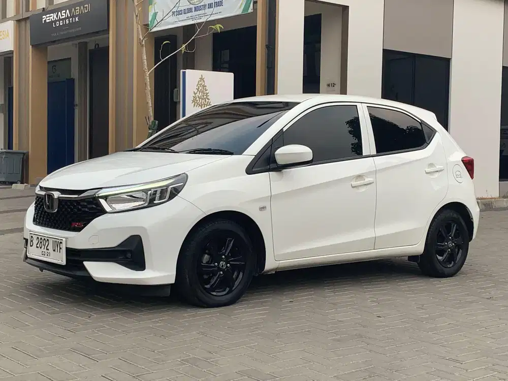 Honda Brio 1.2 E AT 2024 Pajak Panjang