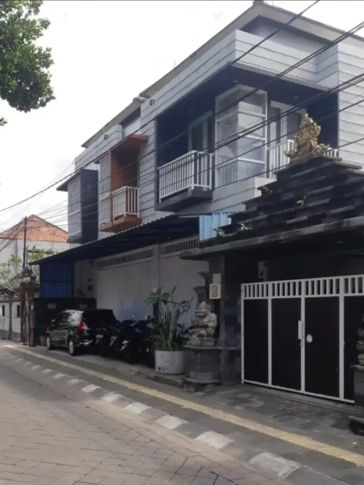 Disewakan 1 unit Ruko lantai dua strategis di pusat Kota Denpasar