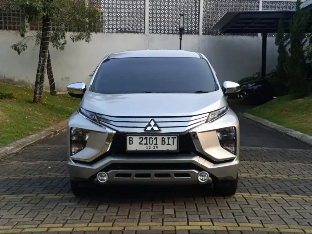 Mitsubishi Xpander Ultimate 1.5 Automatic 2019 Bensin Silver Metalik