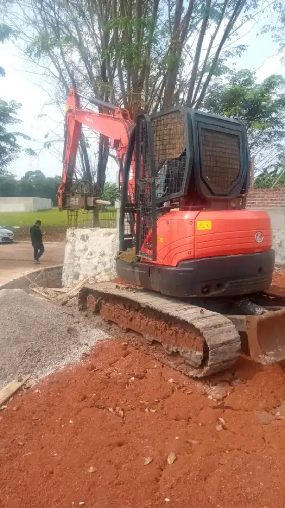 Excavator pc 50 dozer d65 dumptruck