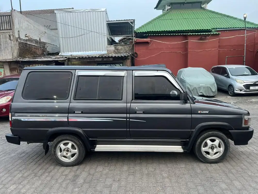 Kijang Grand extra 1995