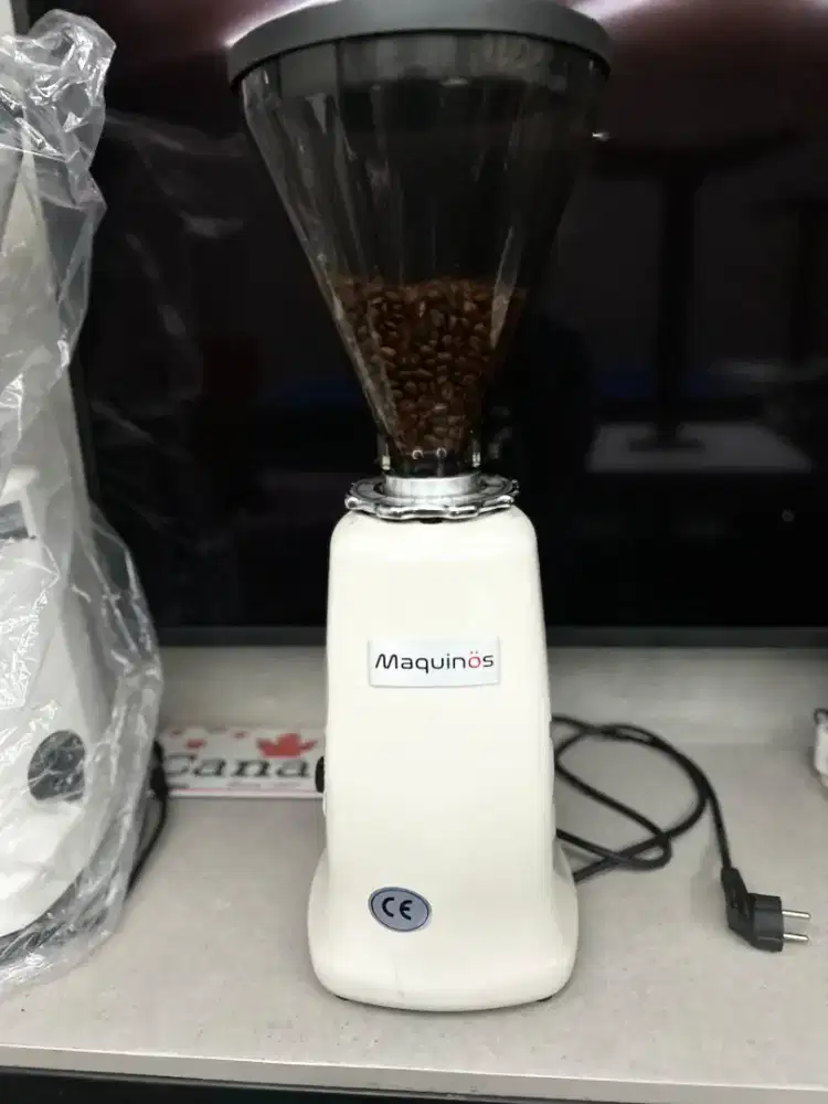 Grinder, Coffee Machine, HEA Freezer