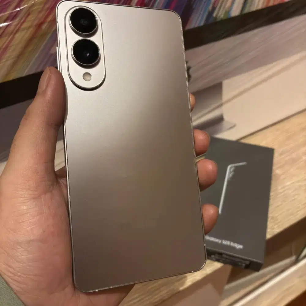 Samsung S25 Edge 12/256 Sein fullset ori