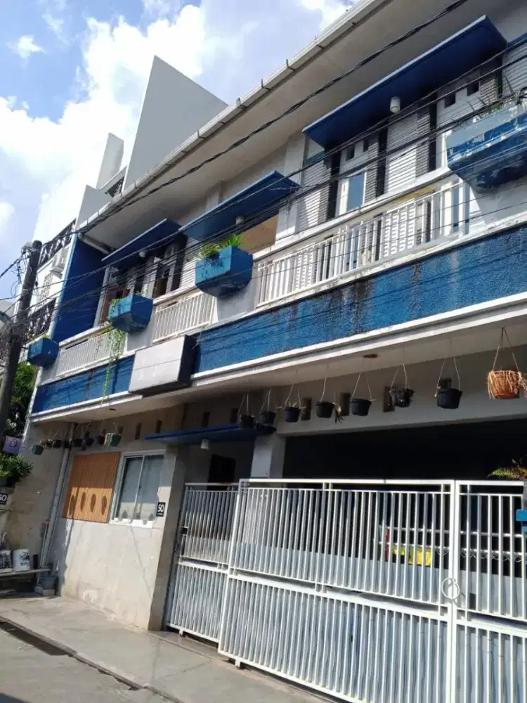 Dijual cepat kost 30 kamar jatipadang jaksel