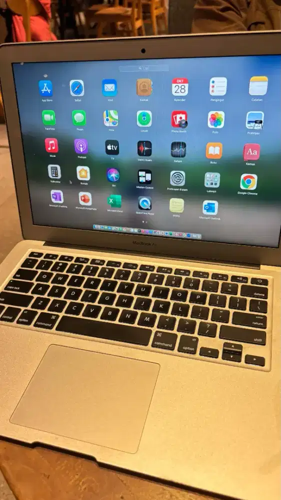Dijual Macbook Air 2014