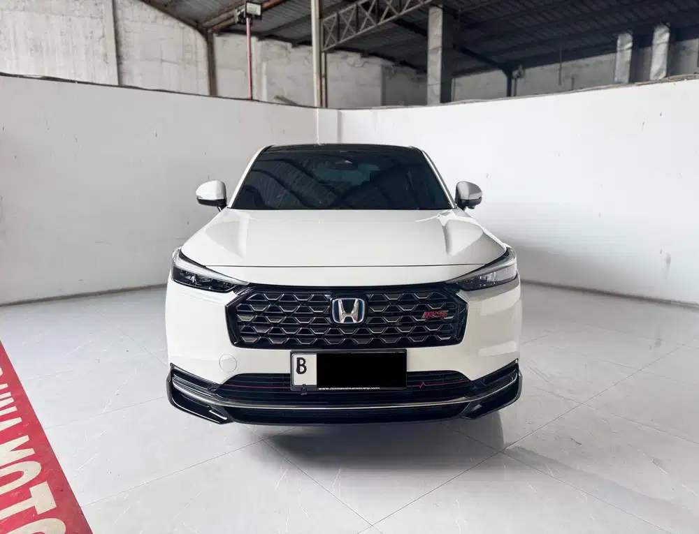 Honda HRV RS HEV At km 13 rb