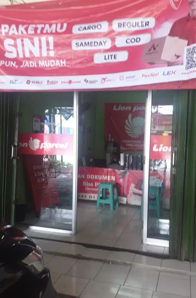 Admin lion parcel