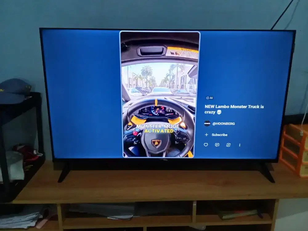 tv tcl 42inc  tv andorid bisa YouTube dan Netflix