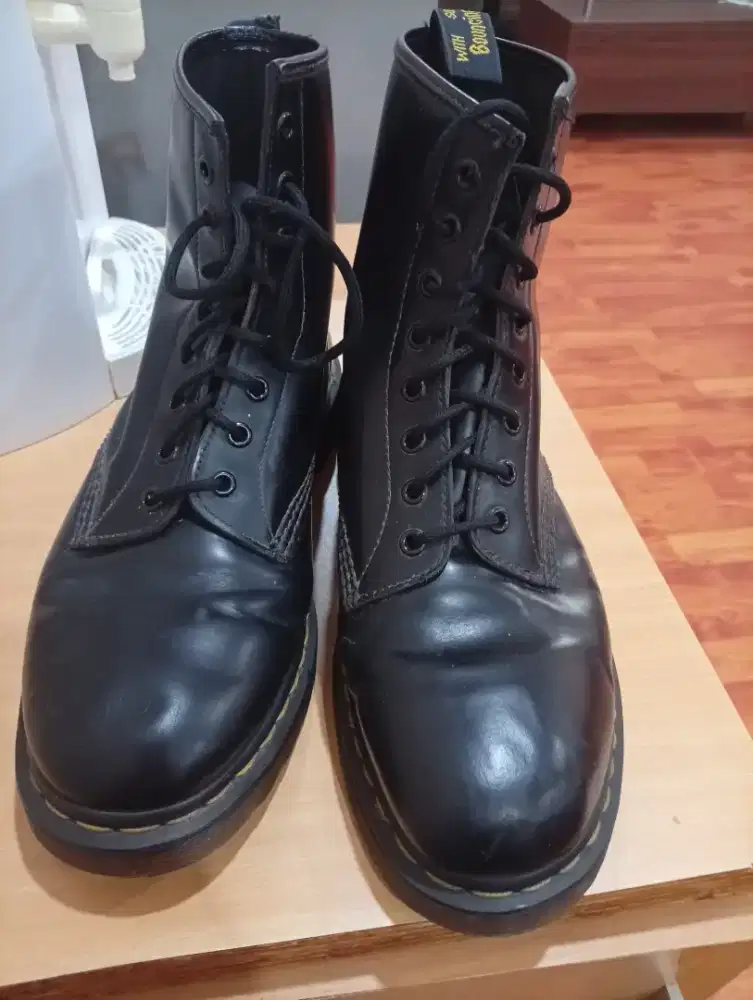 Dr Martens 1460 black 8 hole size 44
